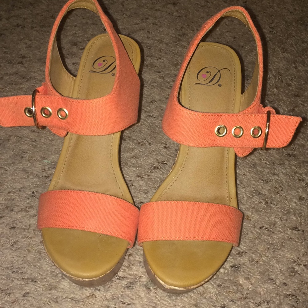 Wedges - Picture 2 of 4